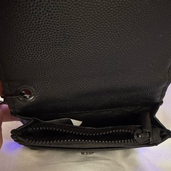 Steve Madden Quilted Black Coin Purse Wallet with Keychain - Picture 5 of 6